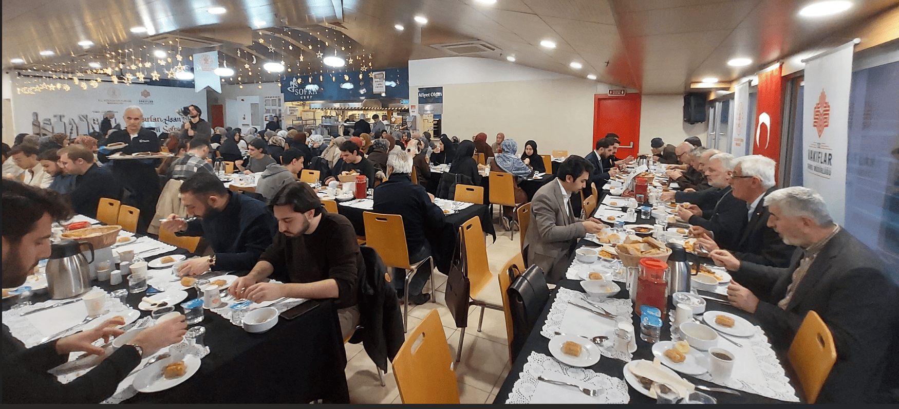 HİKEV Bursiyerleri ve Yöneticileri ile TİYEMDER Öğrencileri ve Yöneticileri İftar Sofrasında Bir Araya Geldi